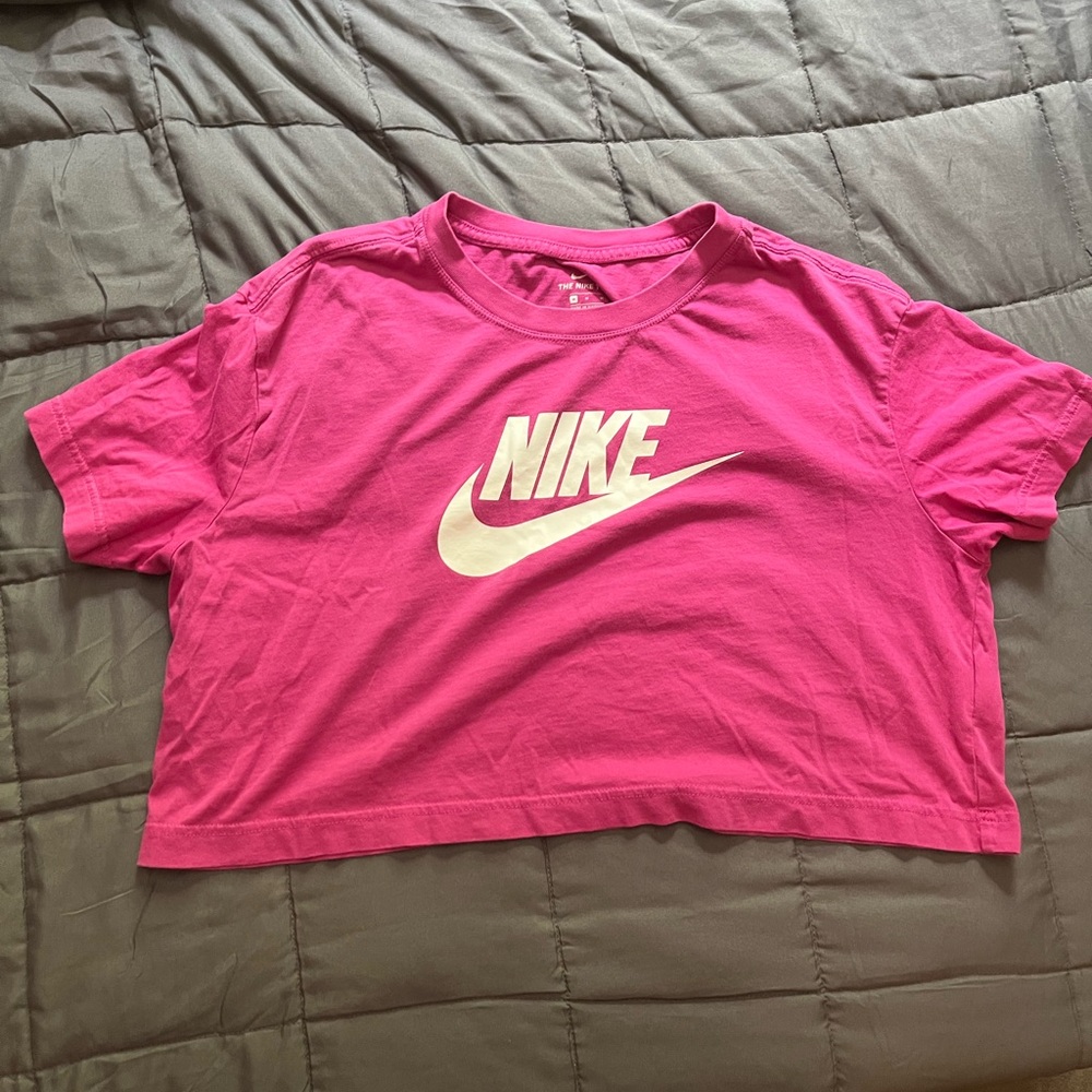 Nike Cropped T-Shirt